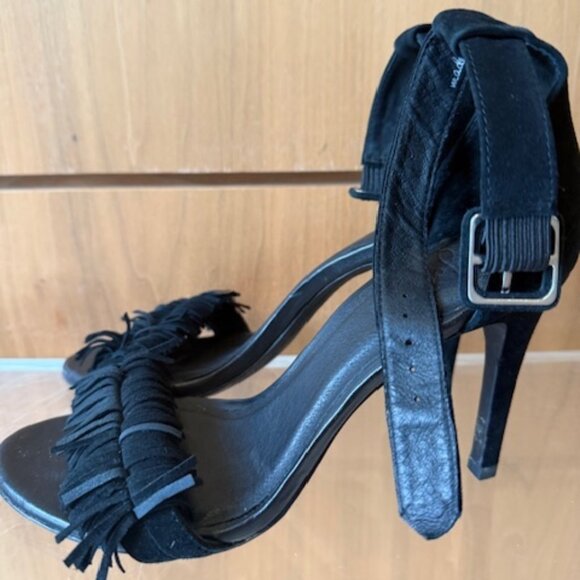 Pre-Loved Joie Black Suede Sandals with Fringe - Size 37 - Picture 3 of 7